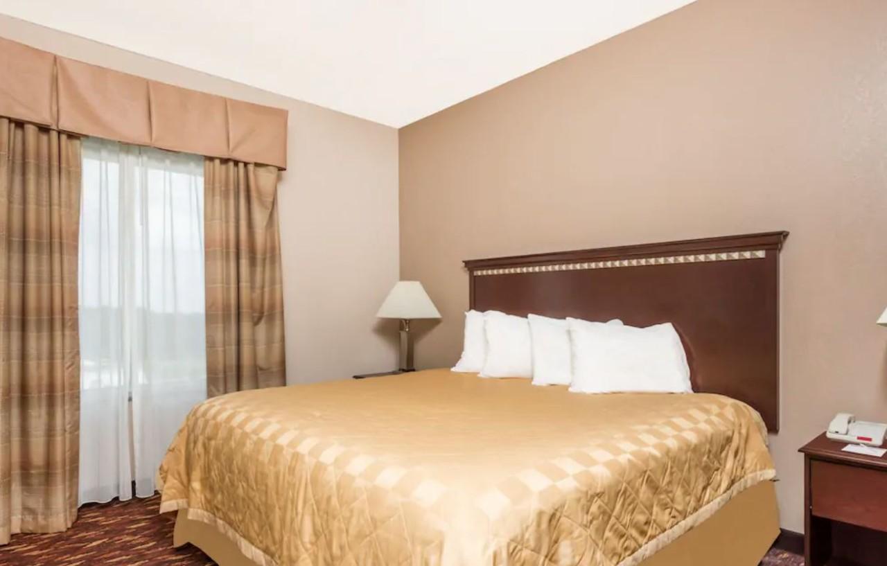 La Quinta Inn & Suites By Wyndham Augusta Fort Eisenhower Ngoại thất bức ảnh