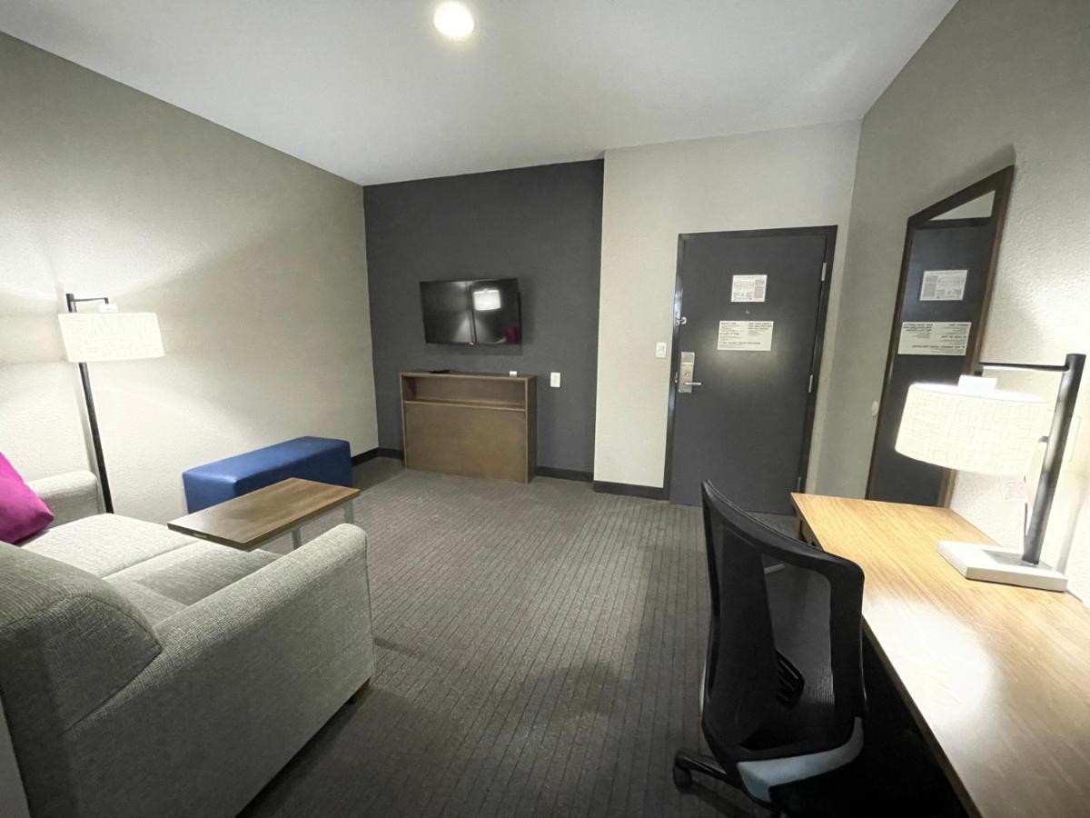 La Quinta Inn & Suites By Wyndham Augusta Fort Eisenhower Ngoại thất bức ảnh
