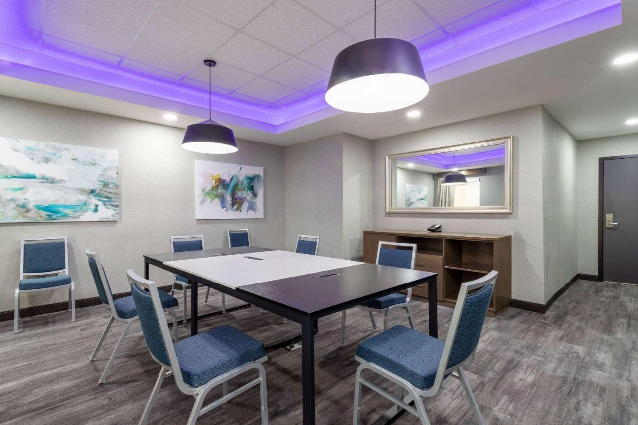 La Quinta Inn & Suites By Wyndham Augusta Fort Eisenhower Ngoại thất bức ảnh