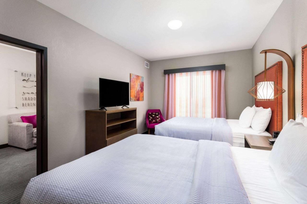 La Quinta Inn & Suites By Wyndham Augusta Fort Eisenhower Ngoại thất bức ảnh