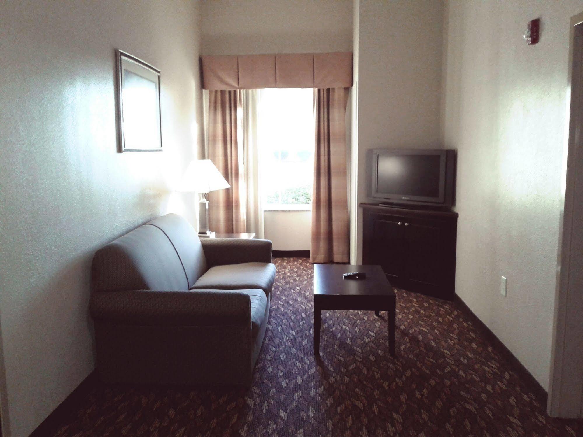La Quinta Inn & Suites By Wyndham Augusta Fort Eisenhower Ngoại thất bức ảnh